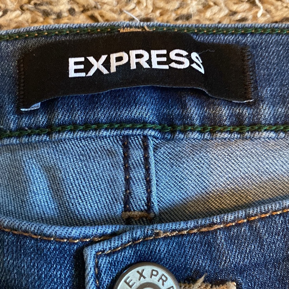 Mid Rise Denim - Picture 3 of 7